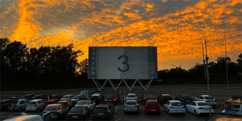 Kino unter Sternen. Das einzigartige Open Air + Sommerkino Erlebnis in Wien